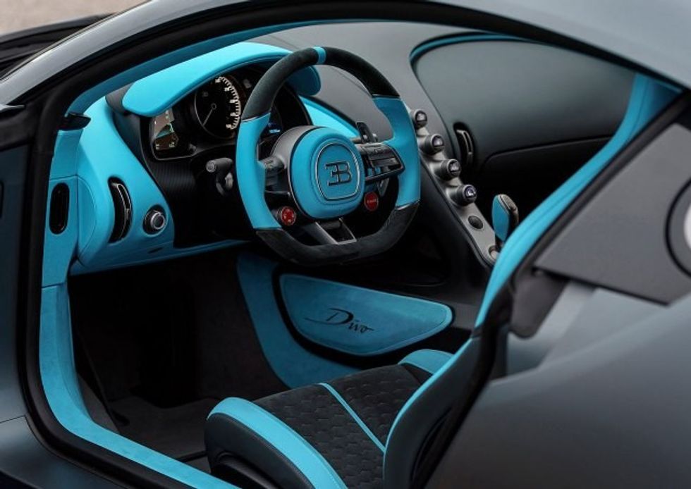 7619864355fd21fb73e7a8077862168 v4 big