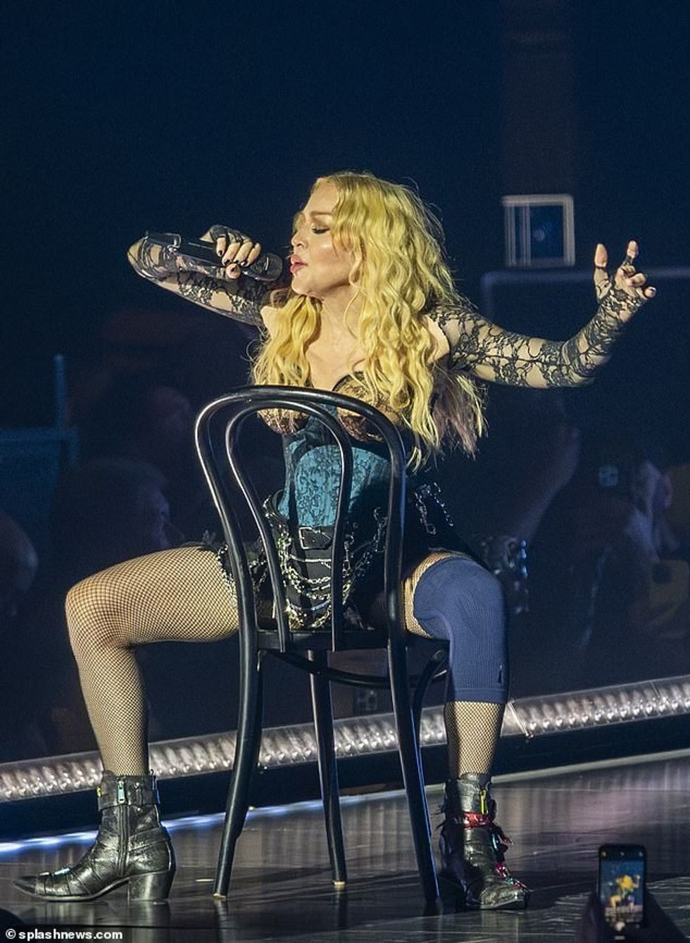 76635195 12637941 image a 49 1697498043472