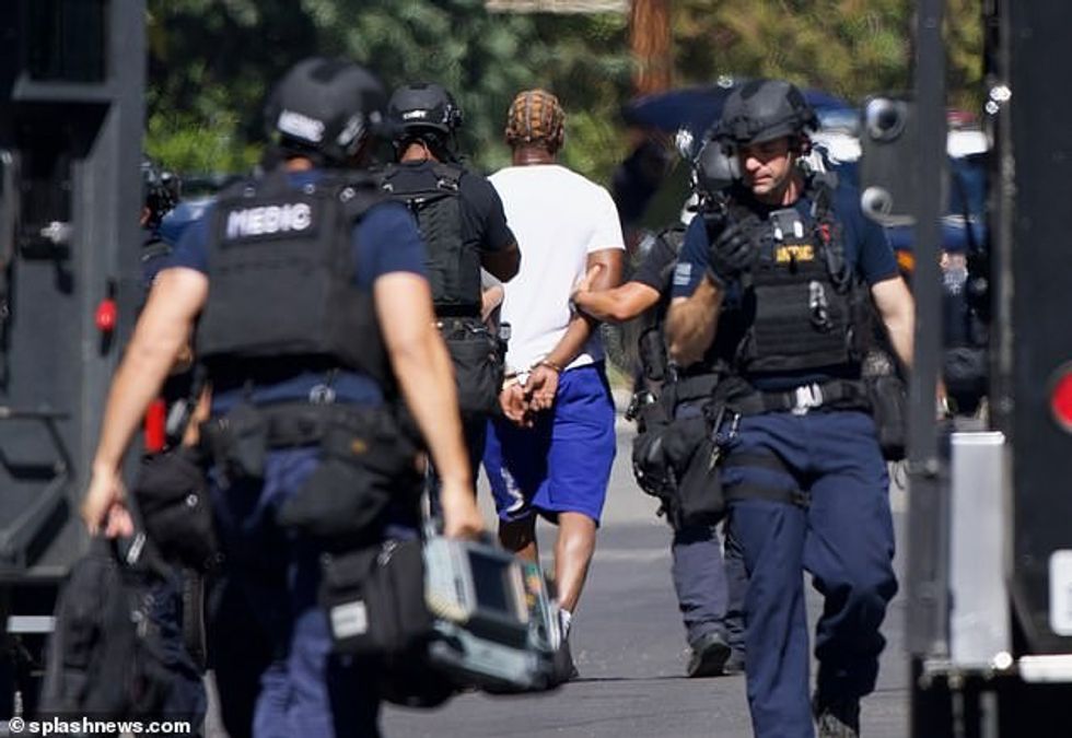 76733033 12647193 image a 216 1697676228182