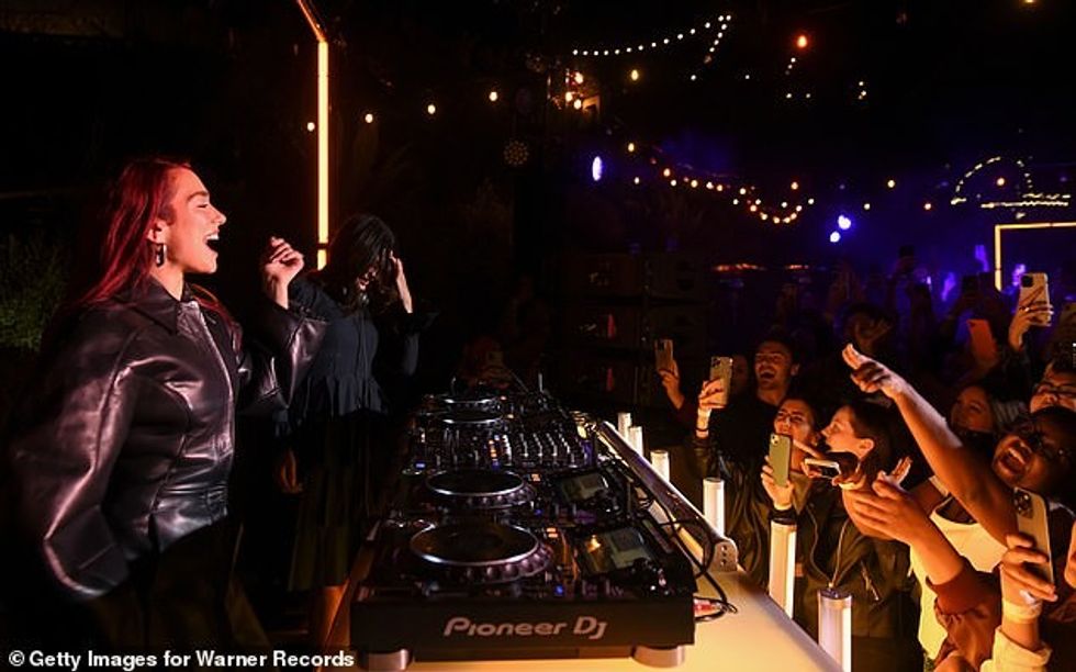 77838057 0 image a 12 1700065257713