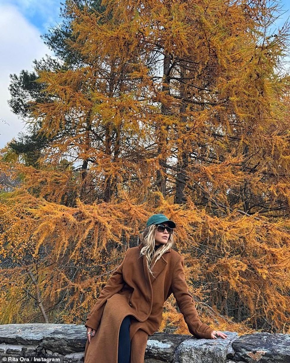 77938607 12762879 Fashionista The pop star captioned her post I had THE MOST incre a 13 1700244732563