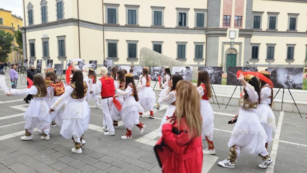 77c8c365 6d36 4e19 b355 291b966b2b6d