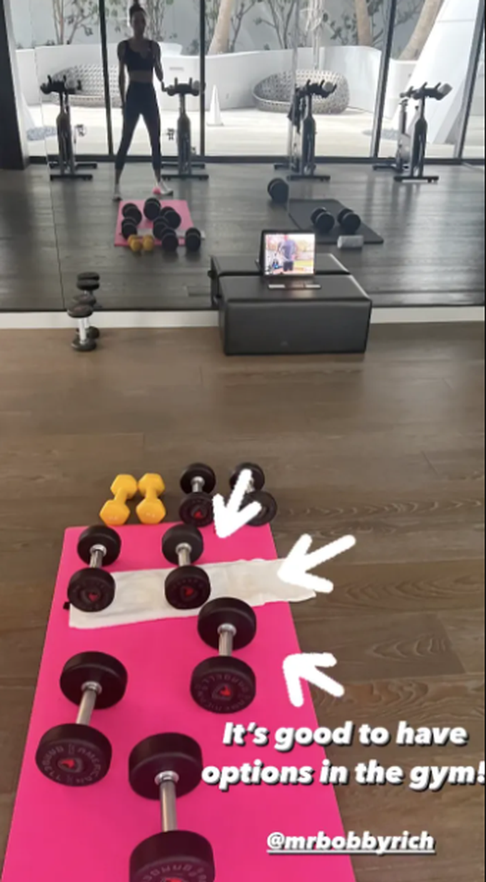 785 0 62f2b3fe94915 1