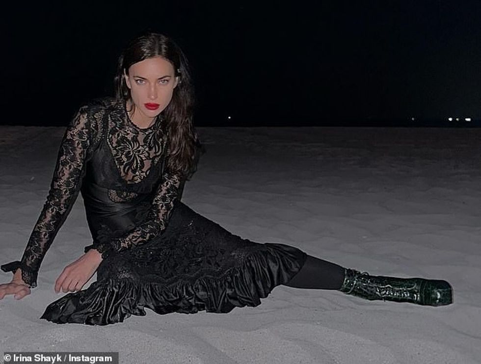 78780681 12846359 Tom and Irina first sparked up romance rumors when the two spent a 30 1702173743557