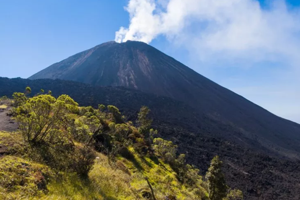 79813912 737499823407133 4722386880631406592 n