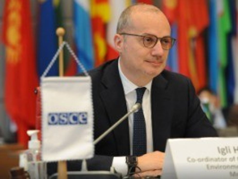 7a1e8618c39b43a69b0f1cdd3b0452d0