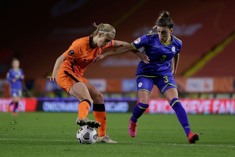 7bcb616e efad 488d 9da2 49a213802b33