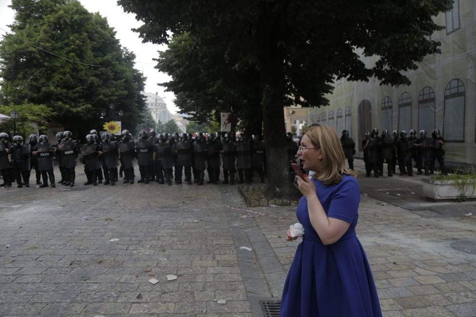 7c9b6ece 359e 46b4 8562 7a87ba7ba207