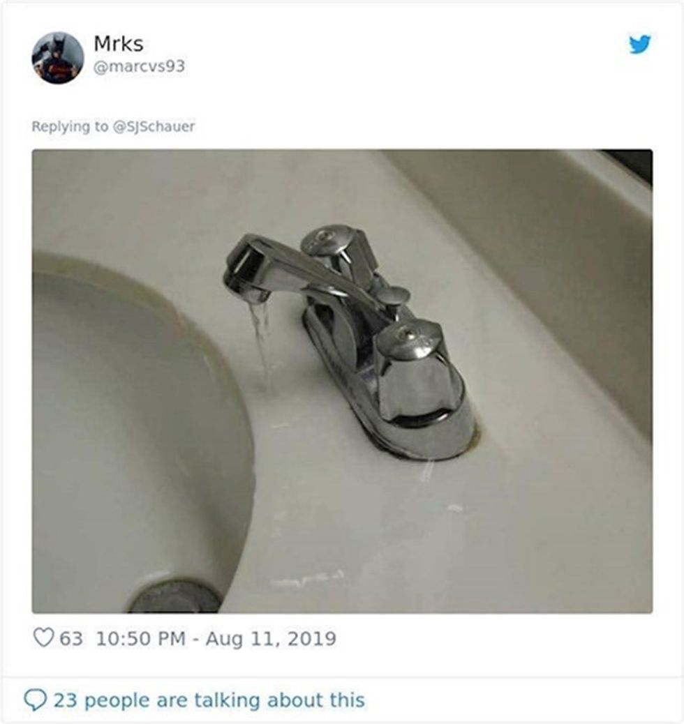 7de1fbcc 833b 411c b619 e0fab846b19a