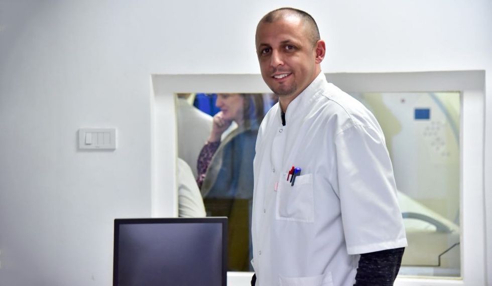 7e4f3935 ed34 4294 a504 667d1183d963