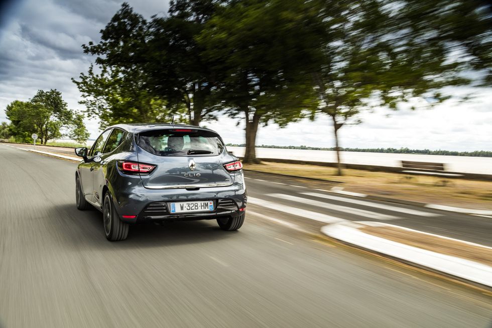 80600 2016 New Renault CLIO tests drive in Bordeaux region