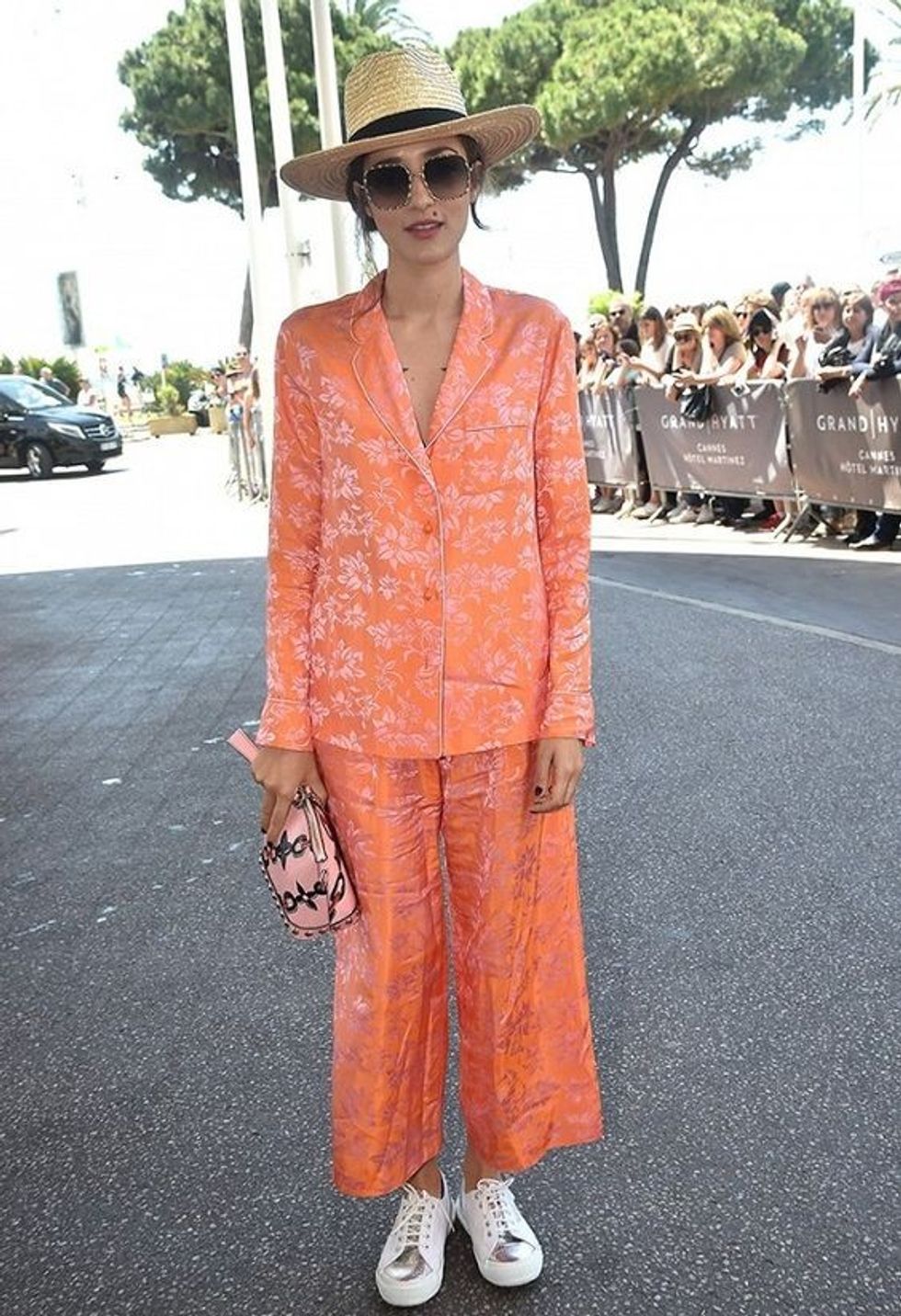 81ba3fe889632d105630d49