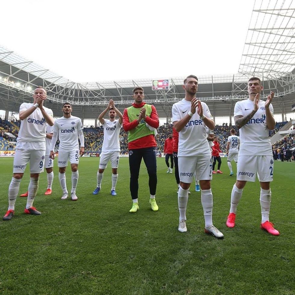 83291445 1648171788655323 5205945802400202752 o