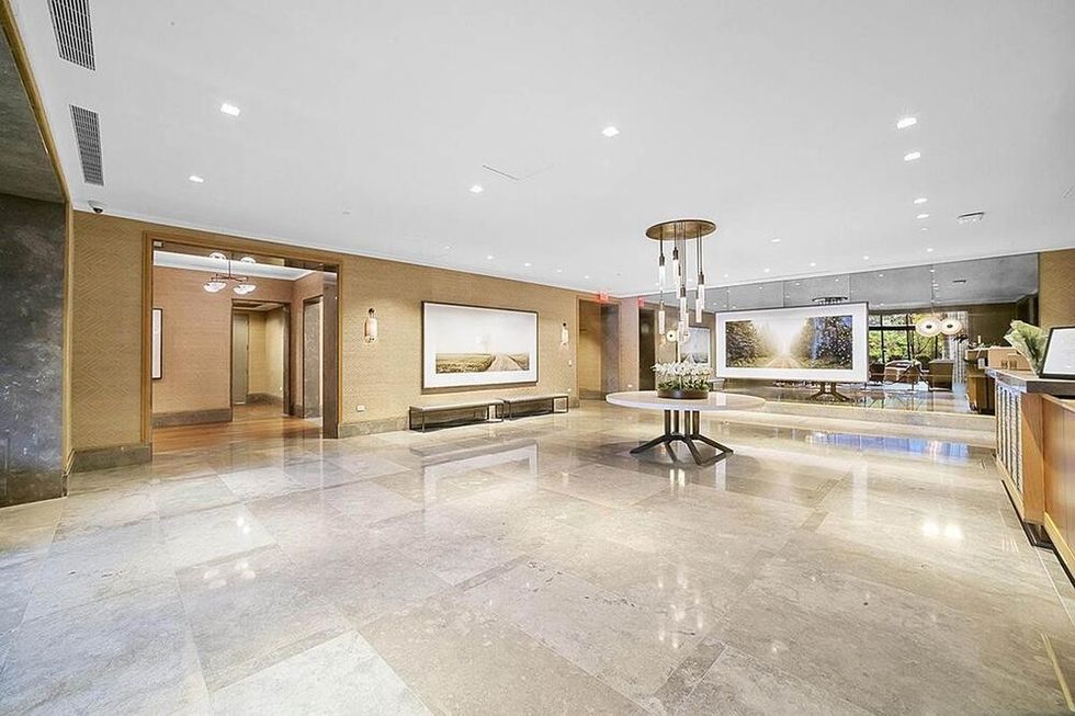 8584 profimedia0853580351 ff