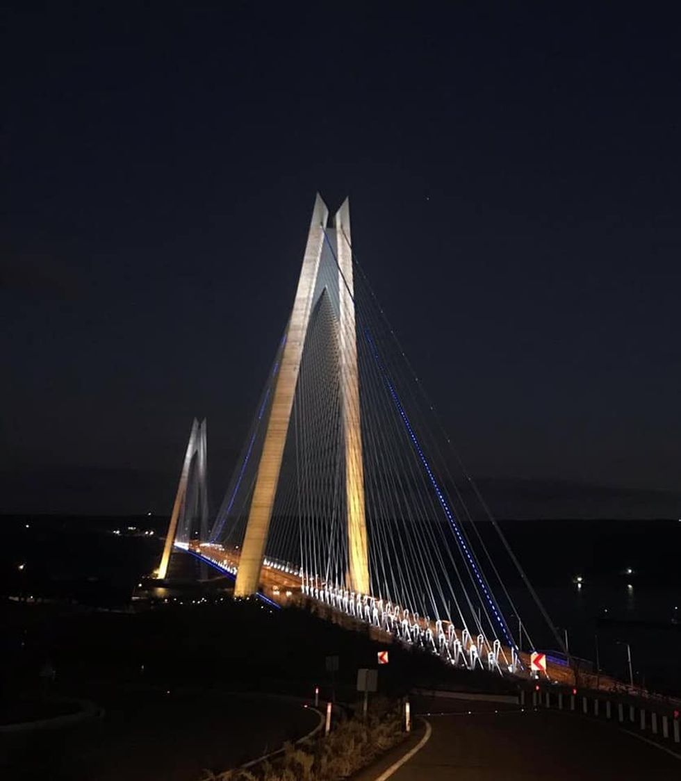 86717660 3215306918497063 4478105745178492928 n