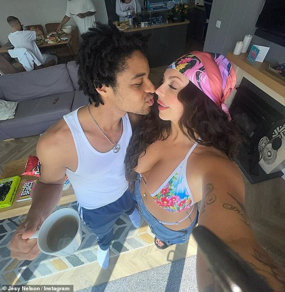 89157567 14276471 Jesy confirmed she was back on with boyfriend Zion in November 2 a 2 1736718344866