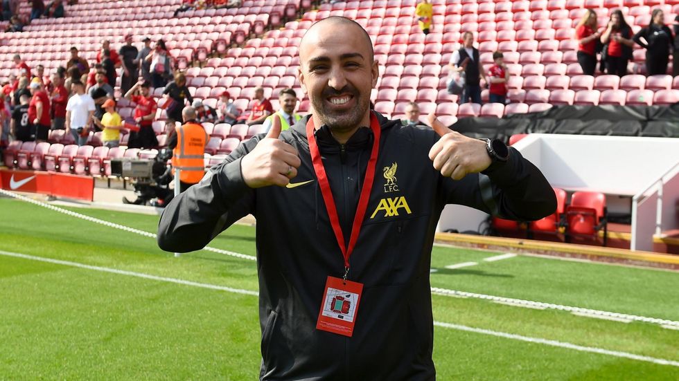 89609a80 bbbf 11ec a016 7df8d9a456e5