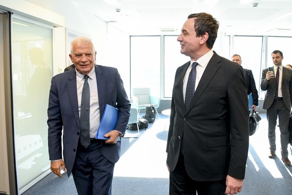 8998616e c14f 4ebc b1e4 b4fe87aae316