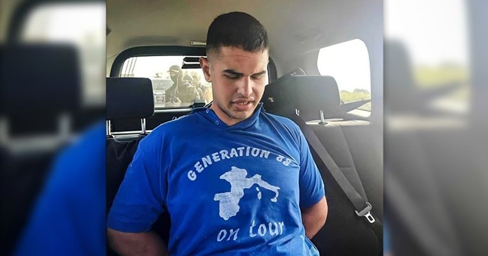 8bedfeff 492d 4b99 a1fd e287030df75e