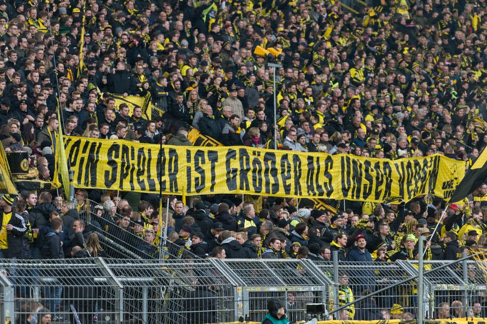 911009960 borussia dortmund v sport club freiburg bundesliga