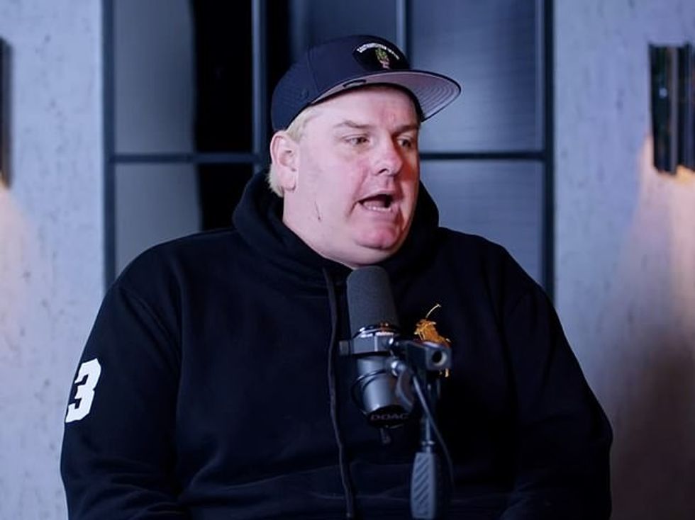 91904325 14065273 Tim Dillon who makes a brief appearance in Joker Folie Deuce has m 14 1731241944280