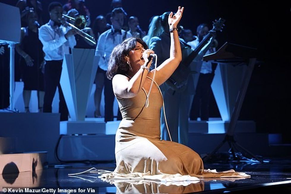 91920287 14066867 image a 28 1731287394268