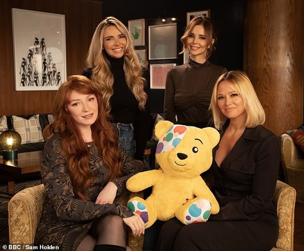 92132831 14089991 Cheryl Nadine Coyle Nicola Roberts and Kimberley Walsh introduce a 11 1731747614849