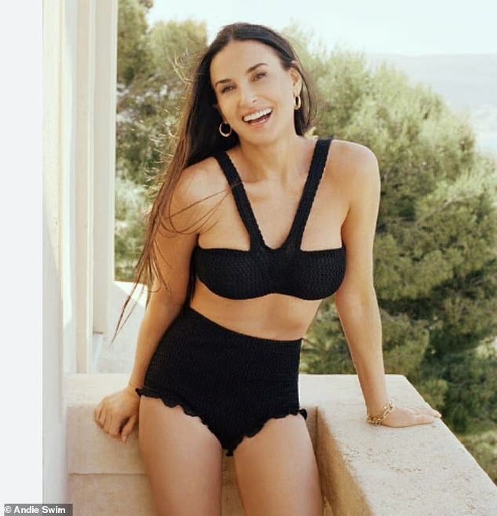 92199405 14197943 And here she is seen in a two piece suit for Andie Swim a 27 1734363775088