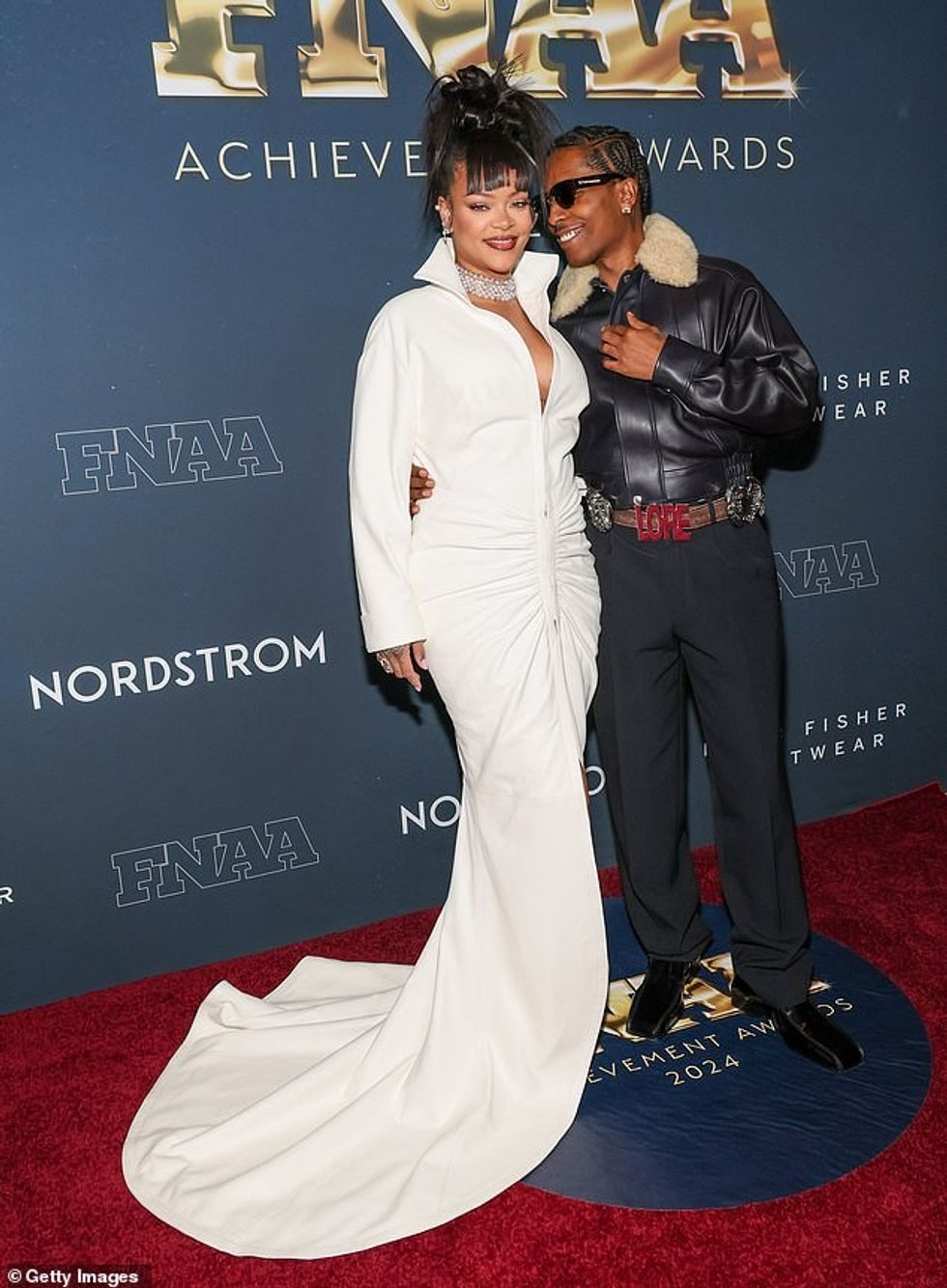 92820935 14168967 The couple were all smiles as they attended the ceremony a 29 1733597859395