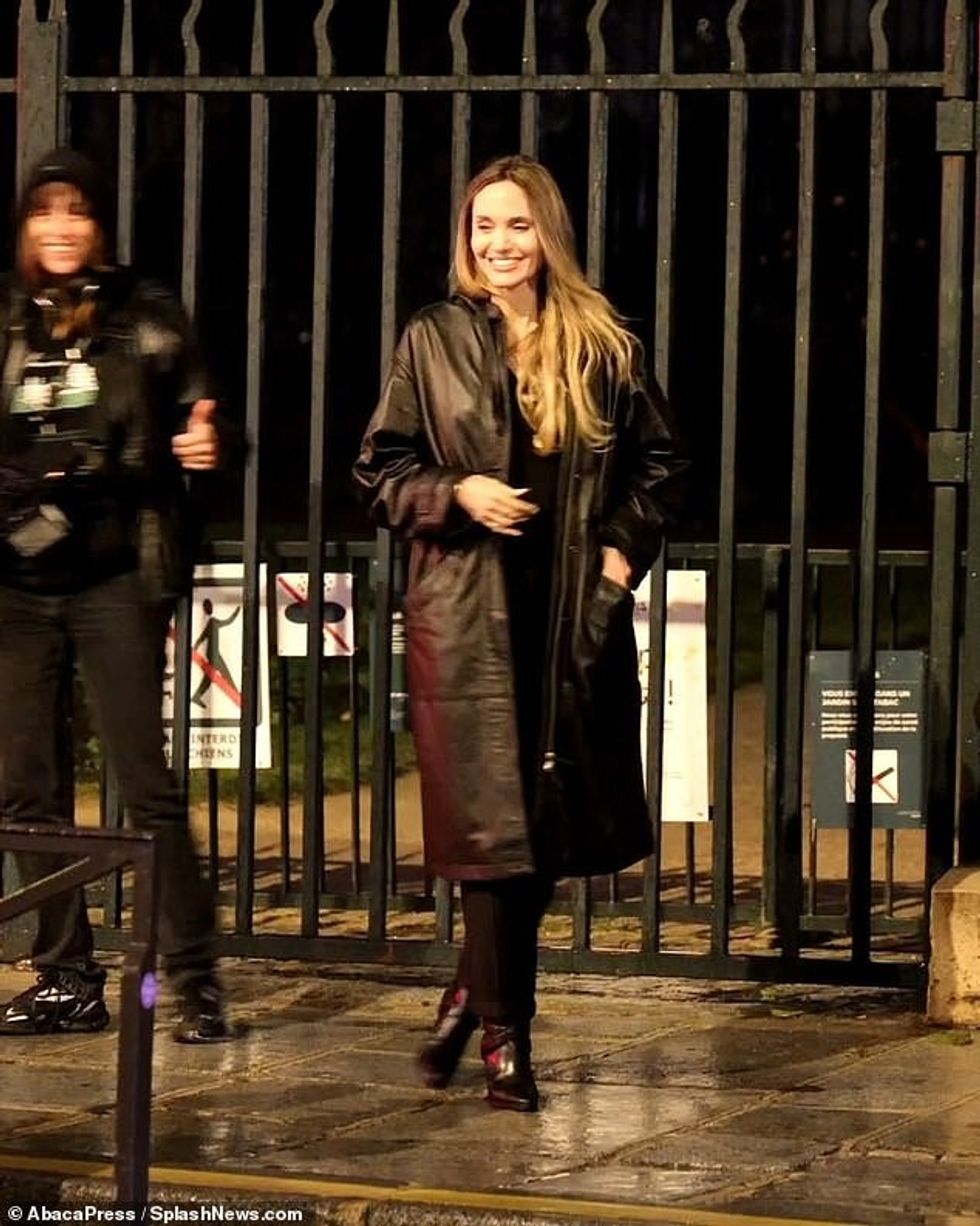 92903077 14168361 image a 12 1733581929228