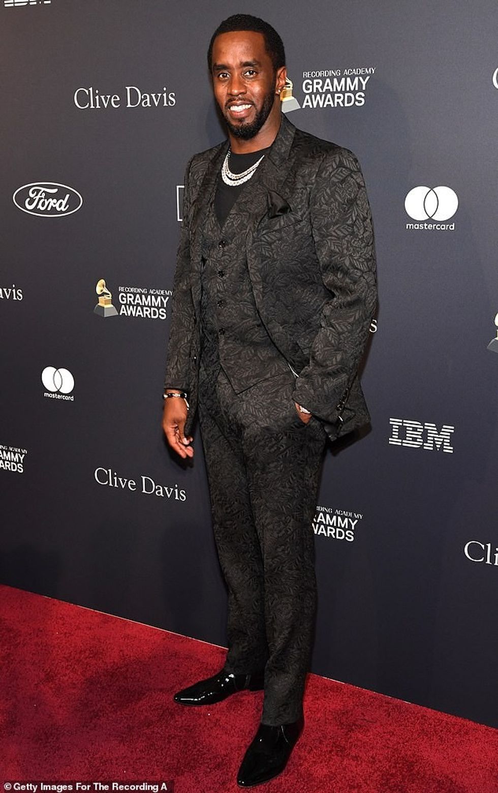 93142069 14192207 Sean Diddy Combs 55 will remain in jail until his sex traffickin a 4 1734161927014