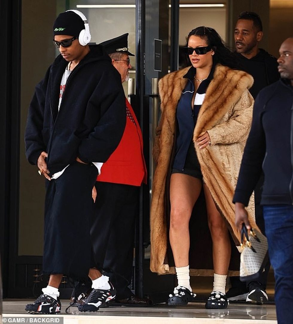 93158847 14193915 Rihanna and her long time partner A AP Rocky were spotted on lux m 62 1734227202253
