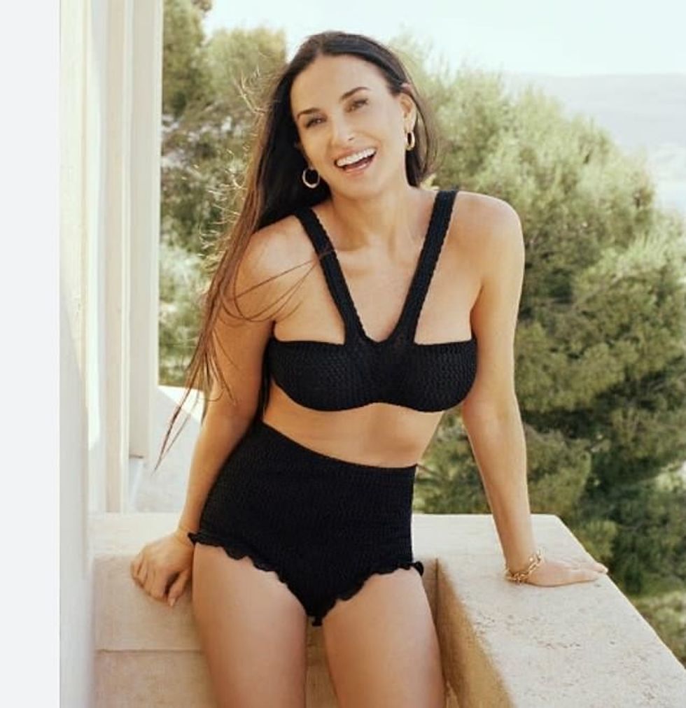 93196753 14197943 Demi Moore fans are livid that she is not seen much on the Taylo a 20 1734363774342