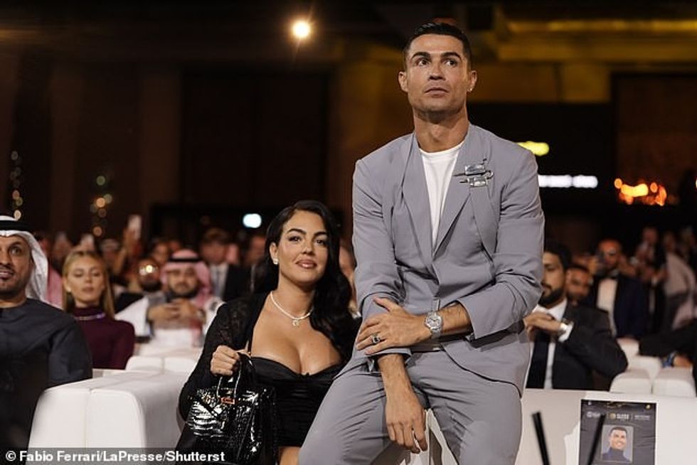 93528277 14230807 image a 3 1735331327561