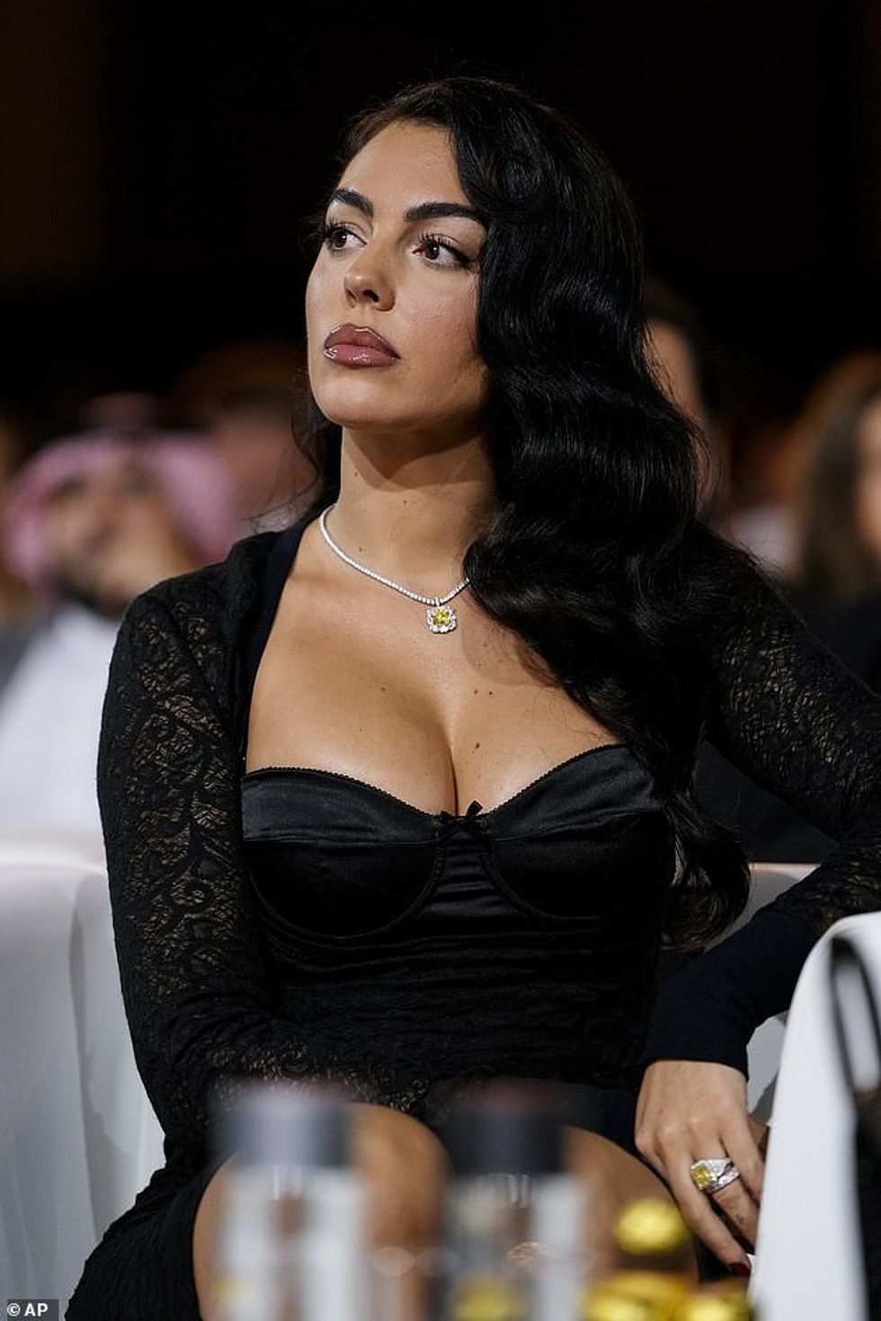 93528655 14230807 image a 7 1735331362337