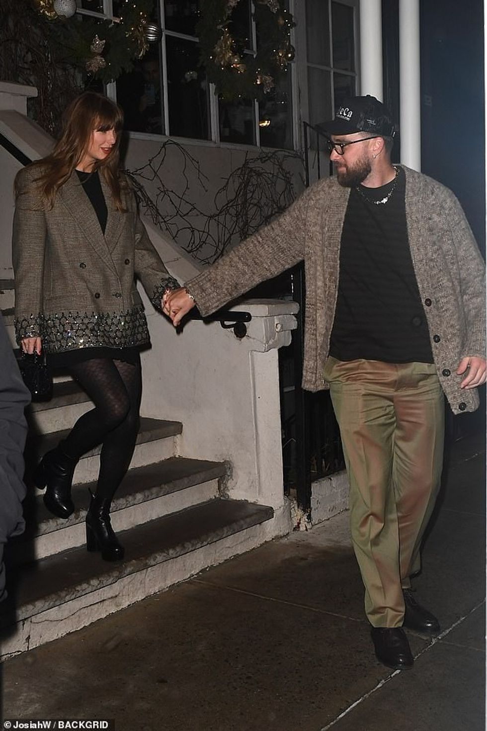 93544555 14232425 image a 16 1735411939425