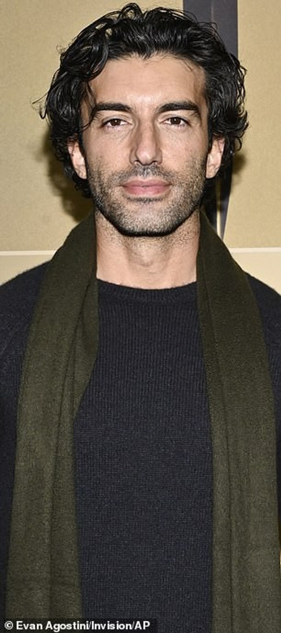 93962555 14294711 Lively and Reynolds were sued for defamation Thursday by Baldoni a 60 1737080032036