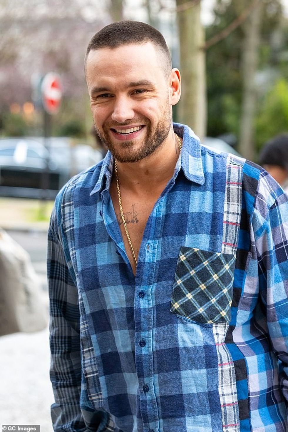 94050387 14306879 One Direction are re releasing their 2013 documentary This Is Us a 57 1737421399930