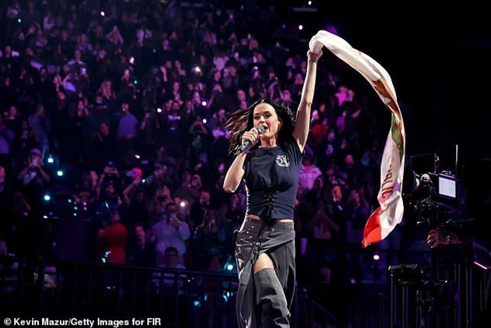 94763477 0 image a 26 1738450503467