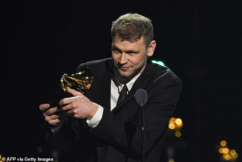 94786267 0 image a 2 1738543949225