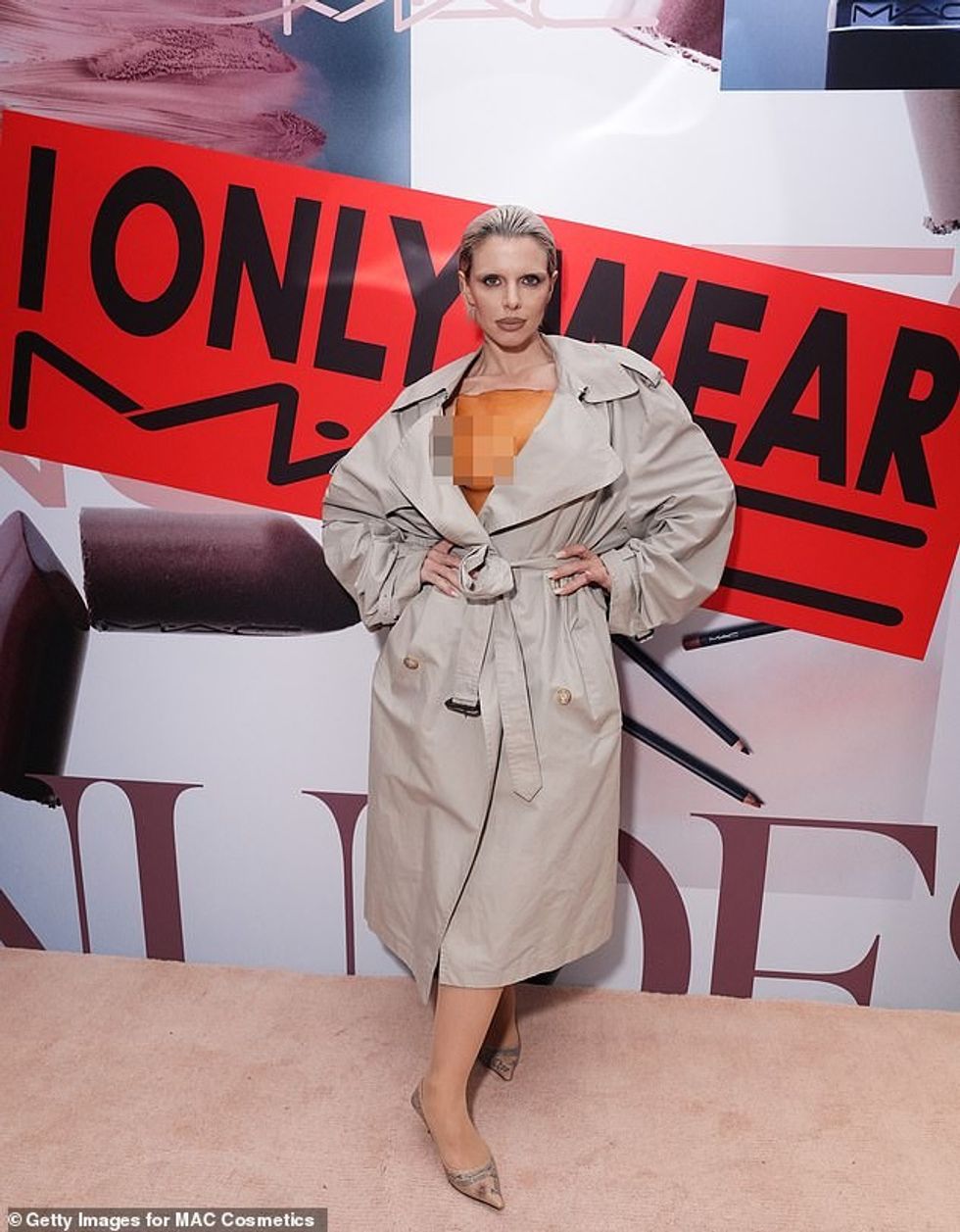 94954411 14370537 The Uncut Gems star 35 hit the red carpet in an a conservative b a 50 1738891207050