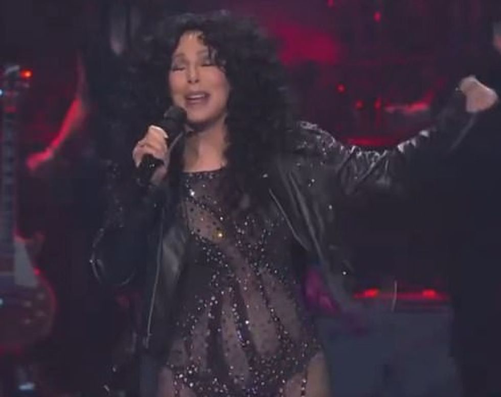 95239139 14400223 Cher thrilled the crowd as she performed If I Could Turn Back Ti a 118 1739605495526