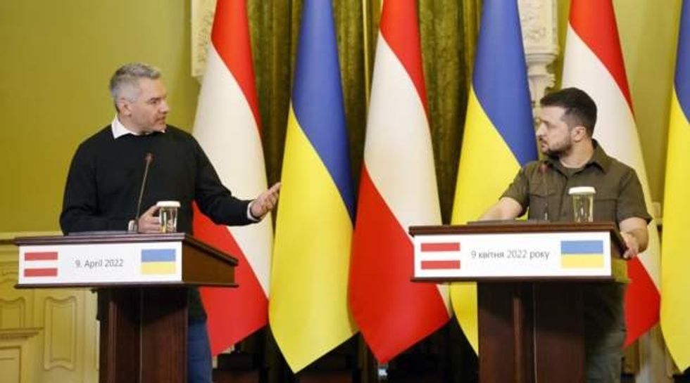 953fdf44 6528 48b9 bf88 8347e3726cd2