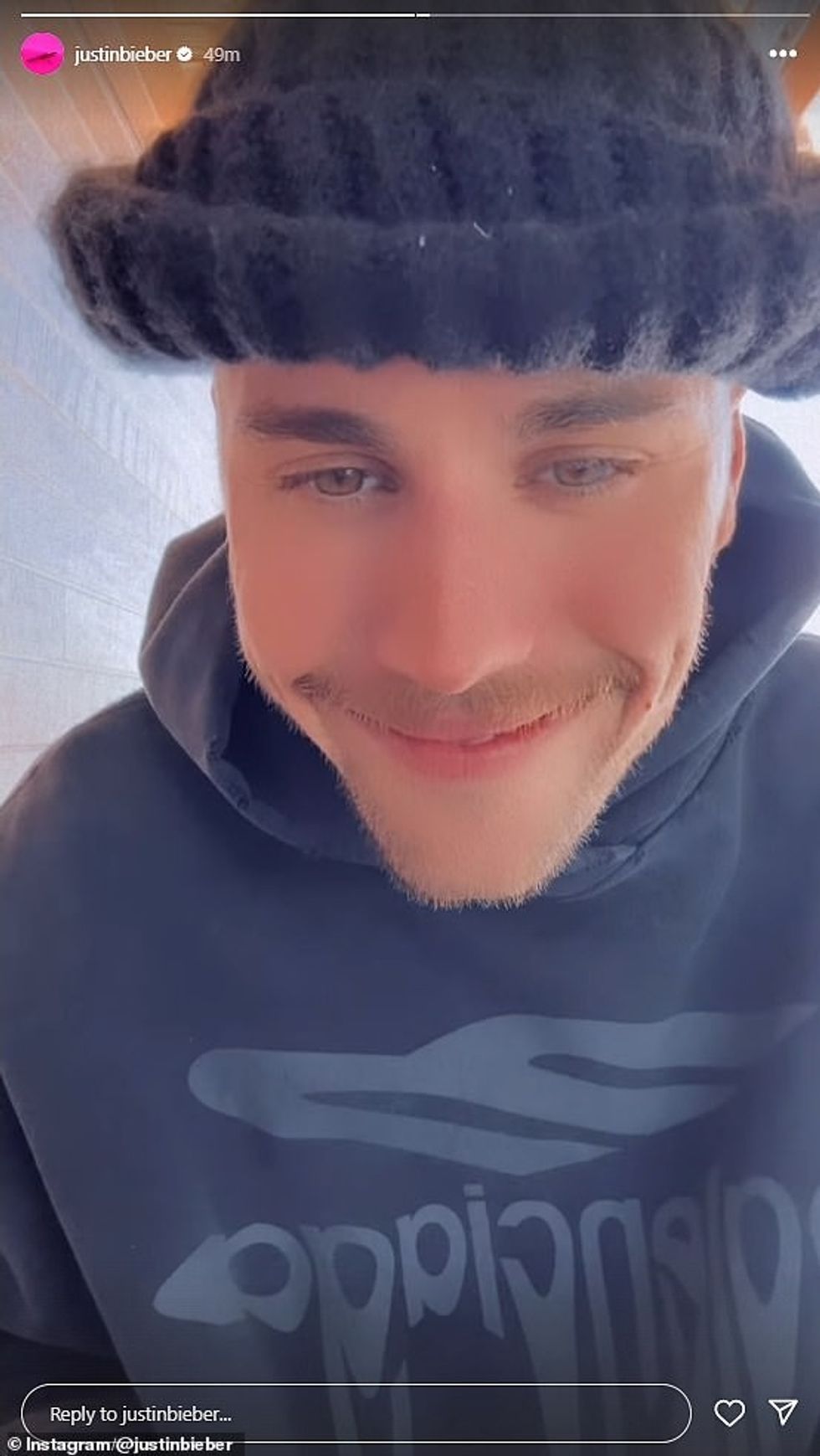 95674933 14445369 The video might have been a response to critics who claimed he w a 4 1740706707420