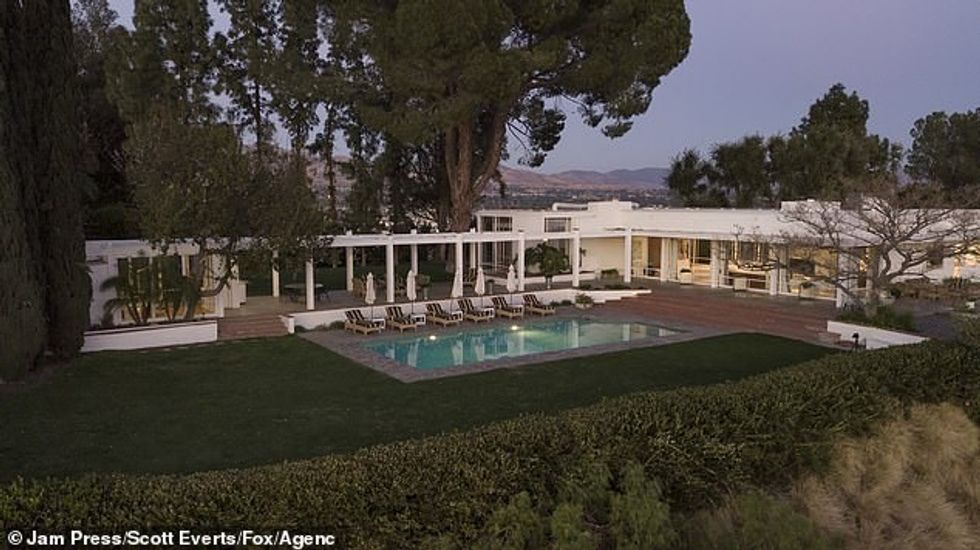 95938521 14471793 image a 4 1741321584384