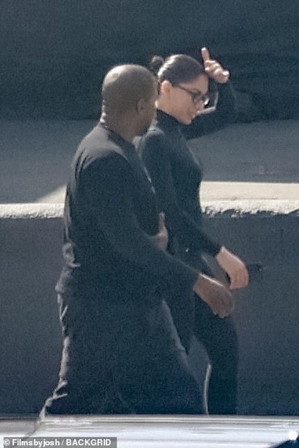 96207529 14500447 Kanye West stepped out with a mystery Bianca Censori lookalike a a 2 1741983191431