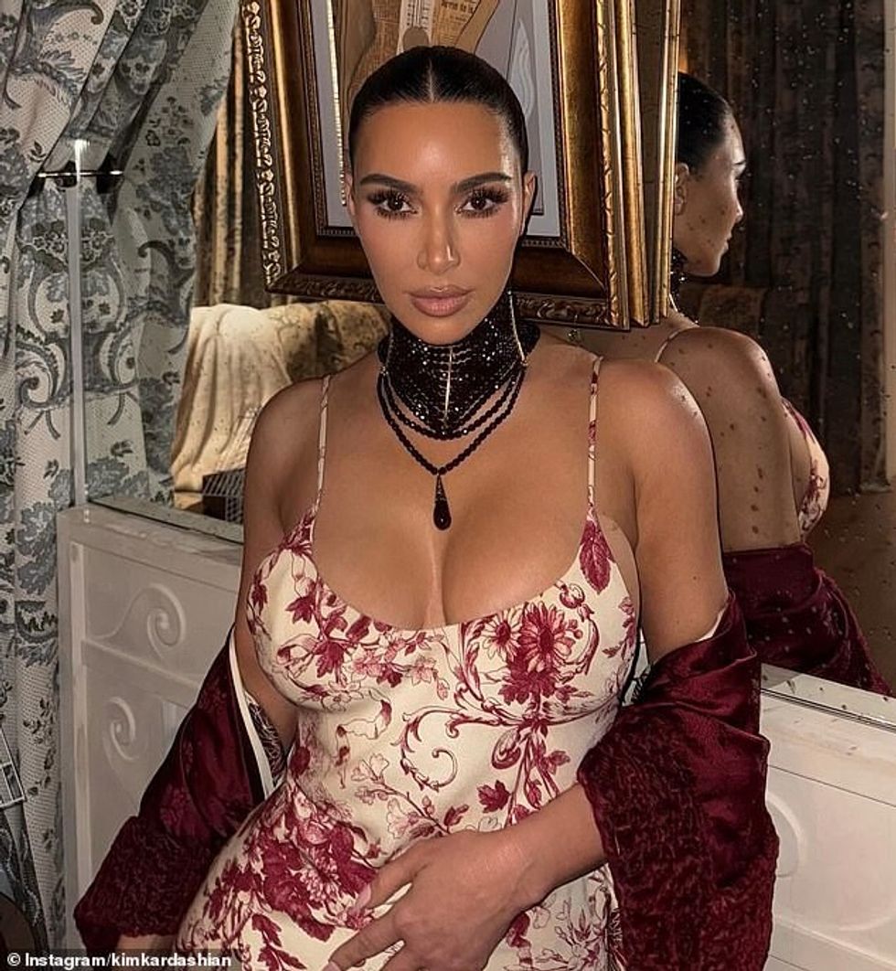 96264281 14506365 Kim Kardashian took her mind off the drama with her ex Kanye Wes m 26 1742200378715