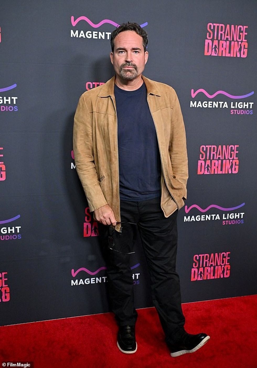 96701313 14549773 image a 28 1743240405311