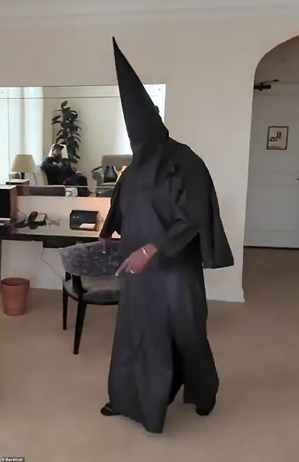 96732035 14553221 The interview was even more unhinged as West stoked more controv a 52 1743394393802