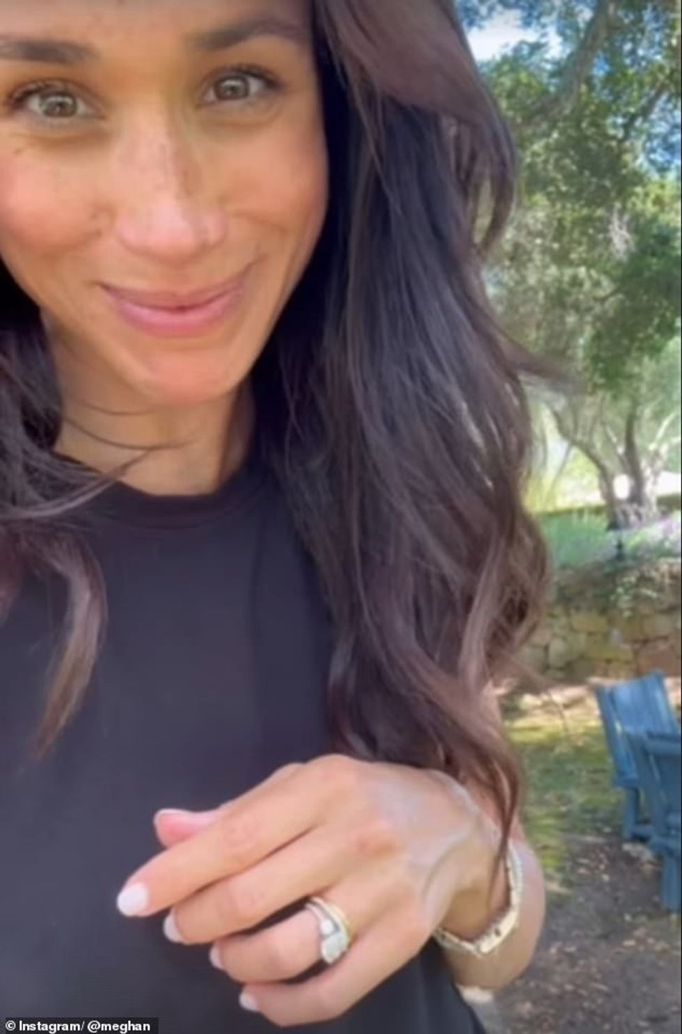 98854695 14764427 Meghan Markle pictured on her Instagram has left people baffled a 43 1748613414198